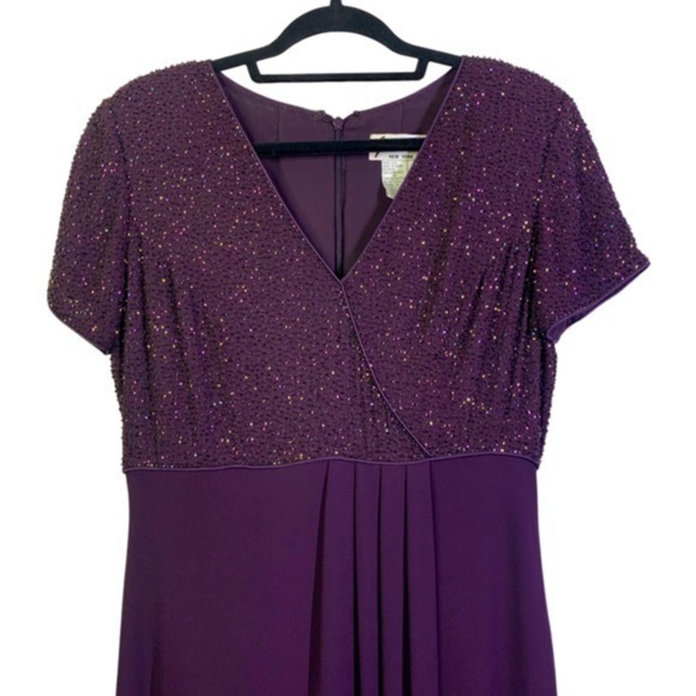 JOVANI Vintage Eggplant Purple Beaded Silk Formal Dress‎ Gown